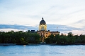 Regina057