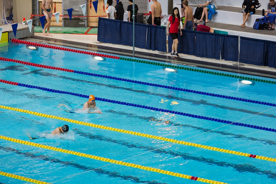 CarstenSwim009.jpg