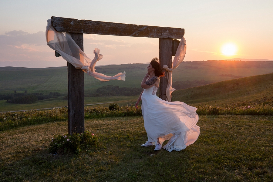 LyndseyBradWedding145.jpg